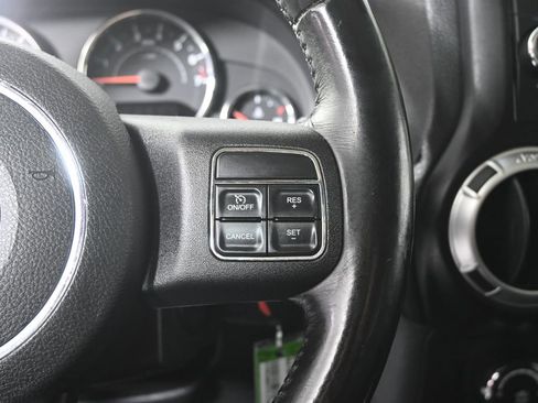 Used 2012 Jeep Wrangler Sahara w/ Dual Top Group image 32