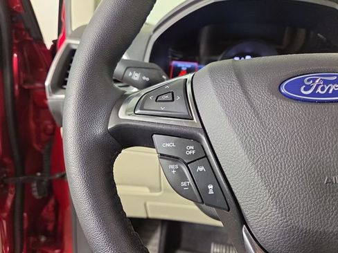 Used 2023 Ford Edge Titanium AWD/4WD image 22