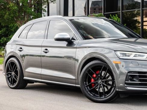 Used 2018 Audi SQ5 Prestige AWD/4WD image 34