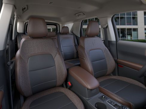 New 2026 Ford Bronco Sport Outer Banks w/ Outer Banks Tech Package+ AWD/4WD image 10