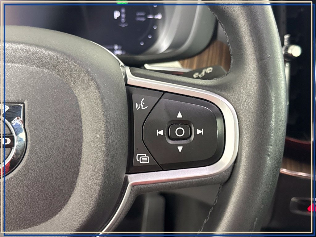 Used 2022 Volvo XC60 T8 Inscription Expression w/ Advanced Package AWD/4WD image 19