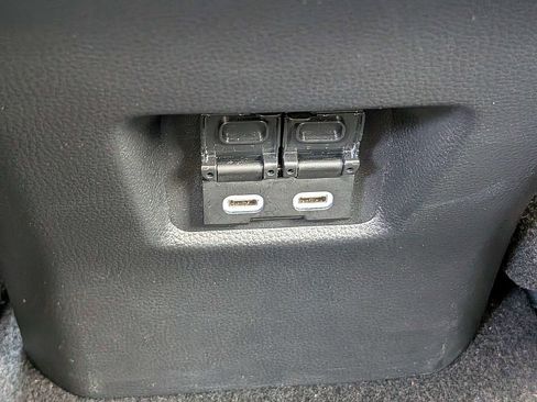 Used 2024 Toyota RAV4 XLE FWD image 14