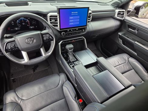 Used 2025 Toyota Tundra Platinum AWD/4WD image 8