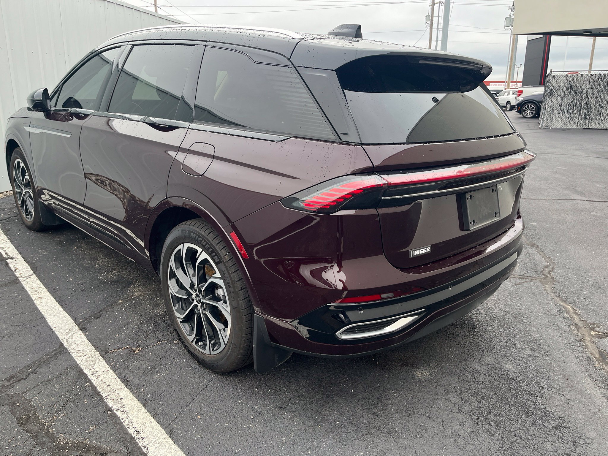 Certified 2025 Lincoln Nautilus Reserve AWD/4WD image 3