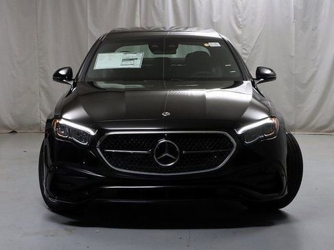 New 2026 Mercedes-Benz E 350 4MATIC Sedan image 5