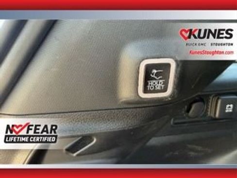Used 2024 Jeep Grand Cherokee Altitude AWD/4WD image 21