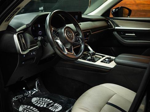 Used 2024 MAZDA CX-90 Plug-In Hybrid w/ Preferred AWD/4WD image 7