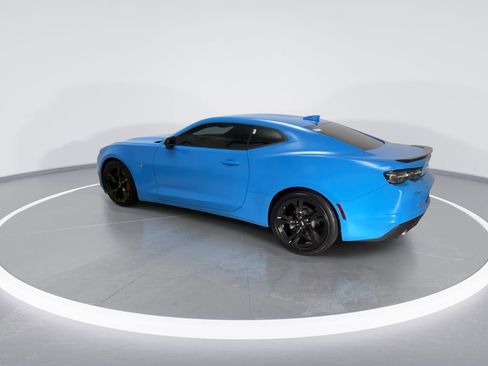 Used 2023 Chevrolet Camaro LT w/ RS Package RWD image 7