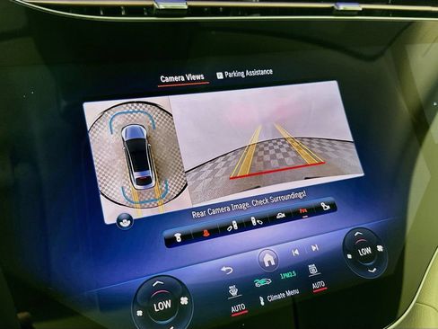 Certified 2023 Mercedes-Benz EQS 580 4MATIC Sedan image 14