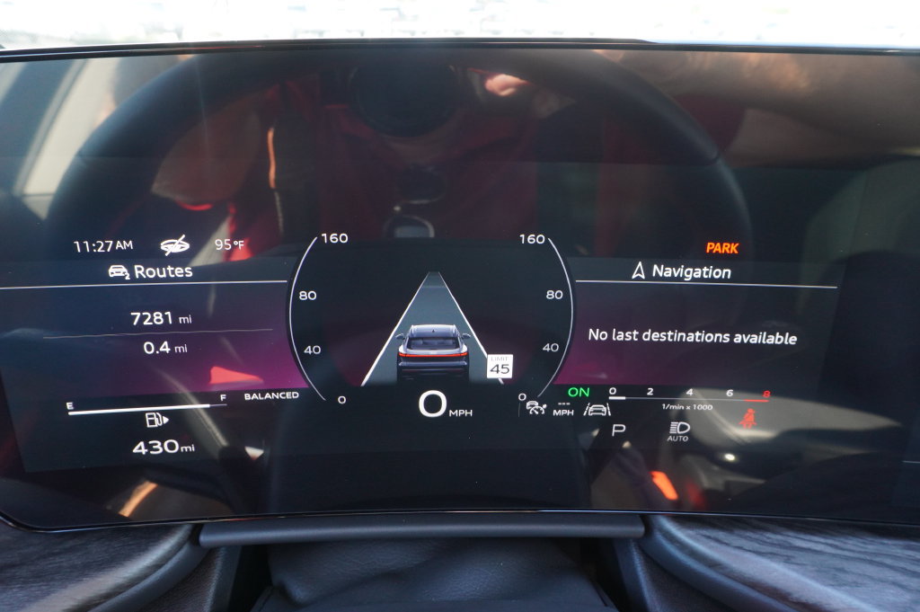 Used 2025 Audi Q5 Premium w/ Convenience Package AWD/4WD image 24