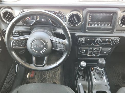 Used 2020 Jeep Gladiator Sport w/ Quick Order Package 24S AWD/4WD image 32