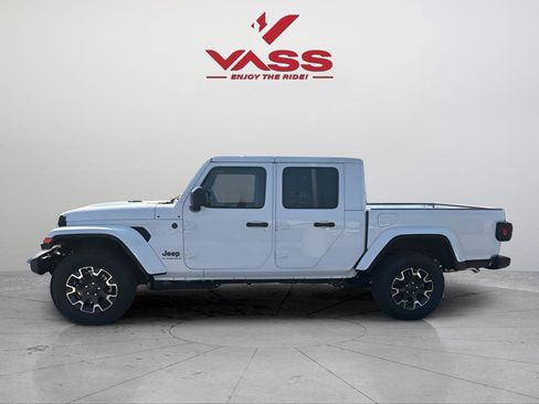 New 2026 Jeep Gladiator Sport image 2