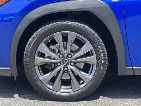 Used 2019 Lexus UX 250h F Sport w/ F Sport Premium Package AWD/4WD image 13