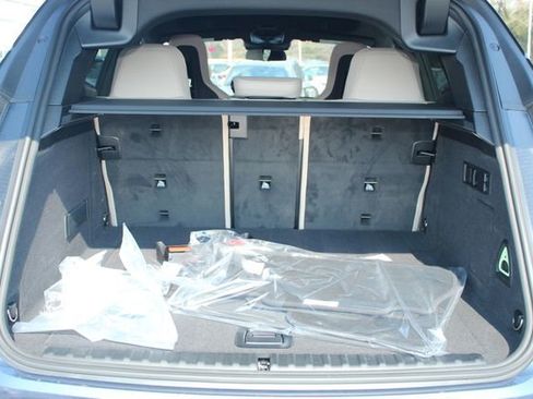 New 2026 BMW iX xDrive60 image 7