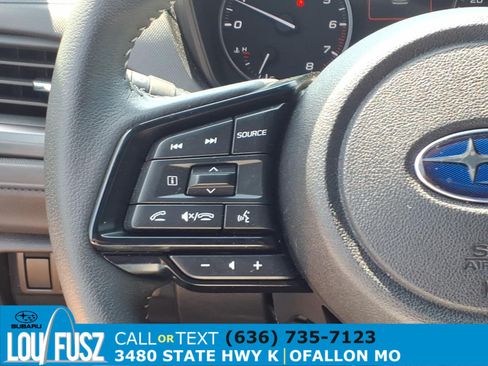 Used 2025 Subaru Forester Premium AWD/4WD image 17