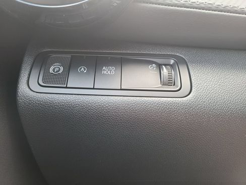 New 2027 Chevrolet Equinox LT FWD image 30