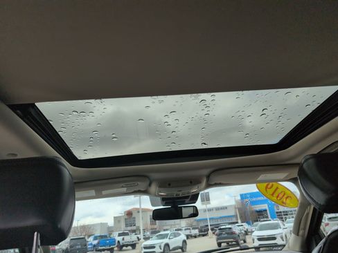 Used 2019 Ford Expedition Platinum image 14