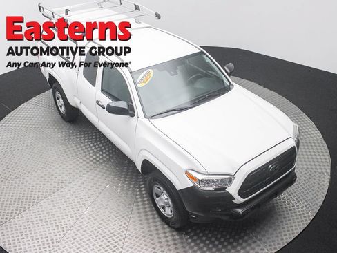 Used 2019 Toyota Tacoma SR RWD image 3