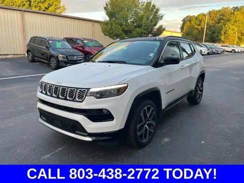 Used 2025 Jeep Compass Limited w/ Elite Group AWD/4WD image 40