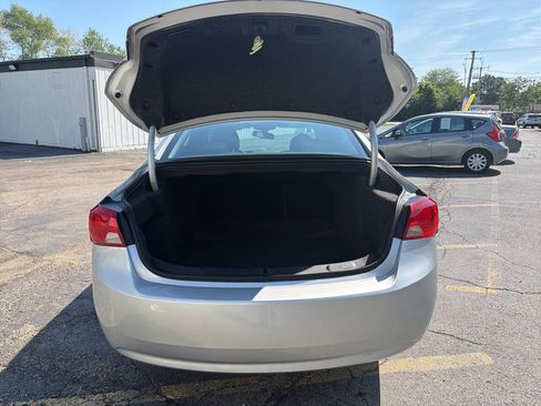 Used 2014 Chevrolet Impala LT FWD image 24