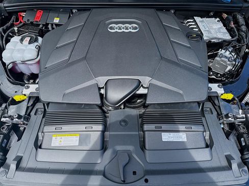 Certified 2026 Audi Q7 3.0T Premium Plus w/ Premium Plus Package AWD/4WD image 32
