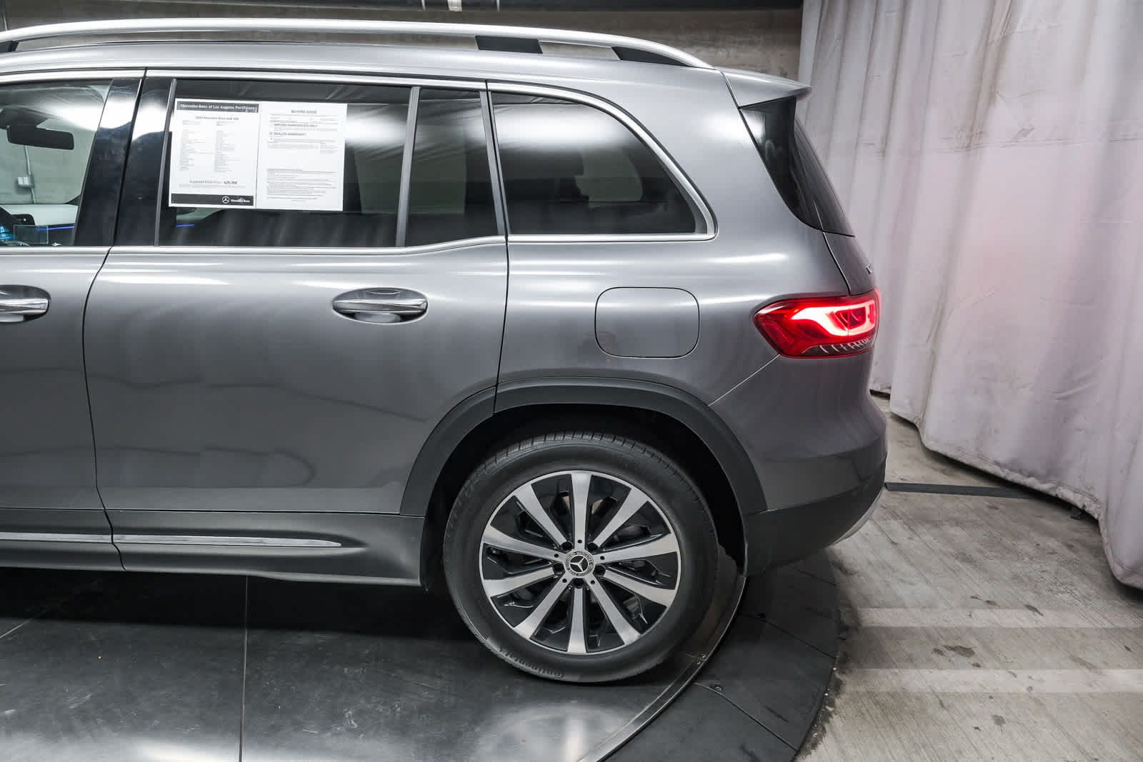 Used 2022 Mercedes-Benz GLB 250 image 8