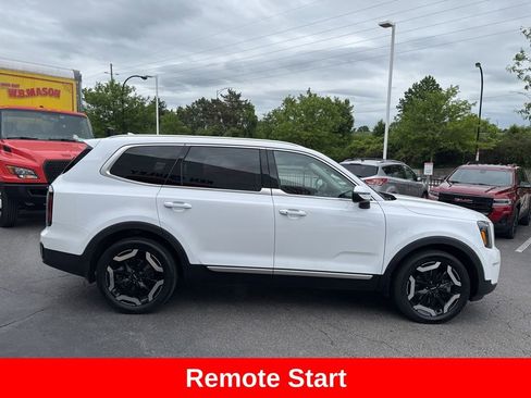 Used 2023 Kia Telluride EX w/ EX Captain's Chair Package AWD/4WD image 8