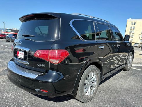Used 2017 INFINITI QX80 4WD image 5