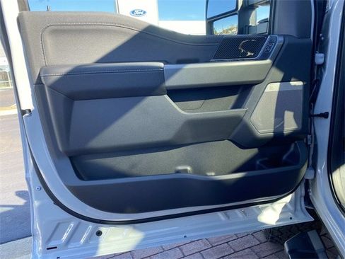 New 2026 Ford F250 Lariat w/ Black Appearance Package AWD/4WD image 34