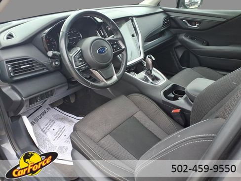 Used 2022 Subaru Outback Premium image 4