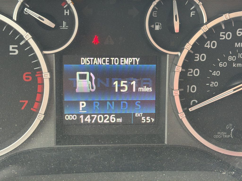 Used 2017 Toyota Tundra SR5 AWD/4WD image 4