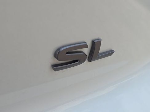 New 2026 Nissan Pathfinder SL FWD image 11