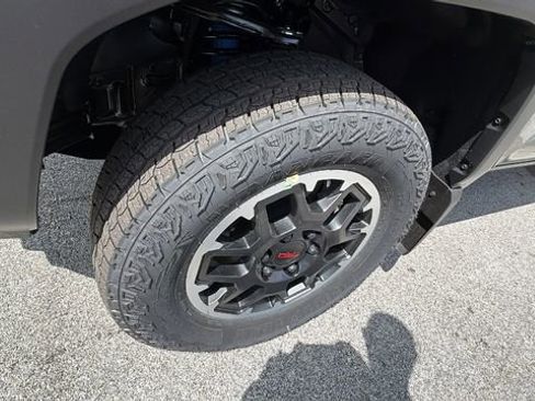 New 2026 Toyota Tacoma TRD Off-Road AWD/4WD image 12