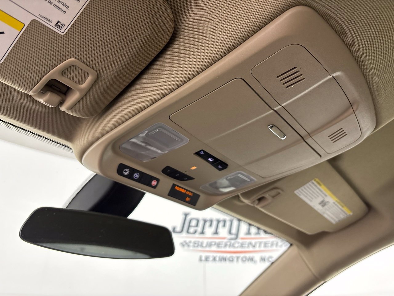 Used 2017 Buick Envision Preferred FWD image 18