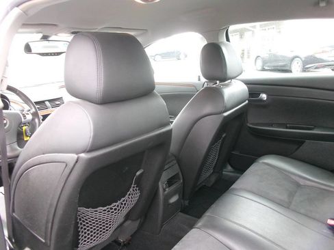 Used 2009 Chevrolet Malibu LT FWD image 16