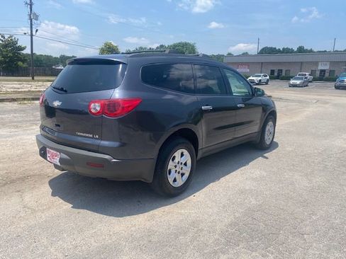 Used 2012 Chevrolet Traverse LS image 6
