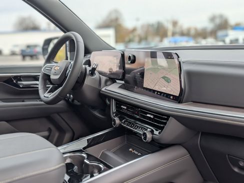 New 2026 Chevrolet Tahoe Premier w/ Sun And Tow Package image 34