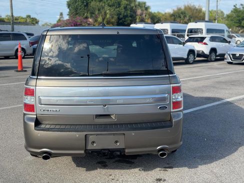 Used 2014 Ford Flex Limited w/ Equipment Group 301A FWD image 10