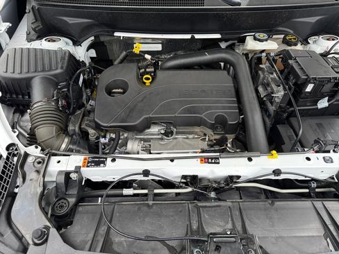 Used 2024 GMC Terrain SLE image 20