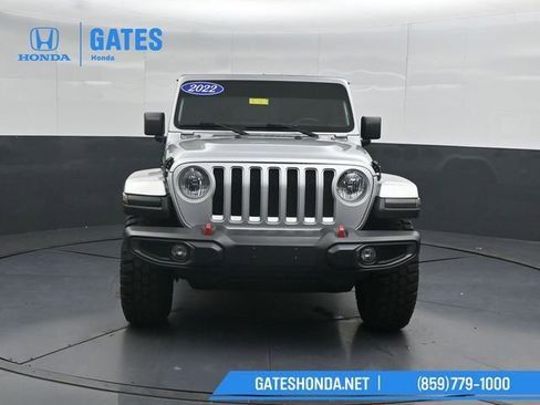 Used 2022 Jeep Wrangler Unlimited Sahara AWD/4WD image 5