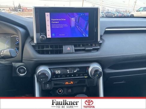 Certified 2025 Toyota RAV4 XLE image 28