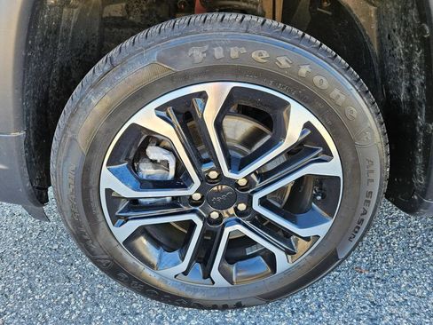 Used 2024 Jeep Compass Limited AWD/4WD image 19