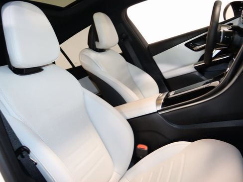 Used 2025 Mercedes-Benz GLC 300 4MATIC Coupe image 75