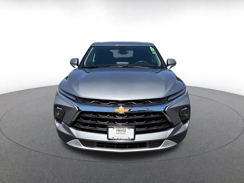 Used 2026 Chevrolet Blazer LT FWD image 4