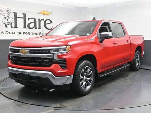 Used 2023 Chevrolet Silverado 1500 LT AWD/4WD image 34