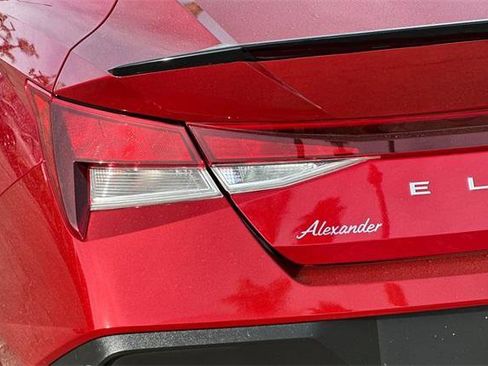 Certified 2025 Hyundai Elantra Sport image 27