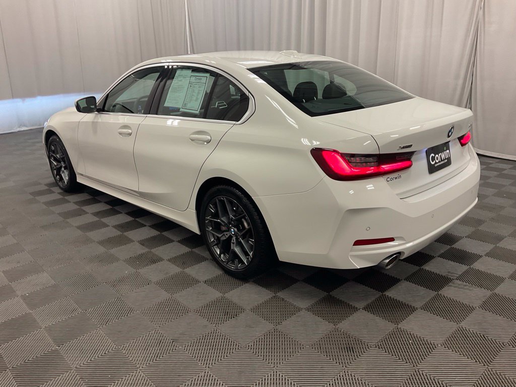 Used 2026 BMW 330i xDrive Sedan AWD/4WD image 8