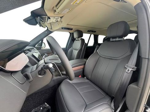 New 2026 Land Rover Range Rover SE AWD/4WD image 11