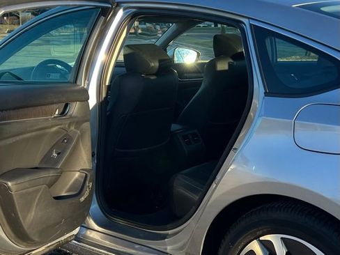 Certified 2019 Honda Accord Touring image 27