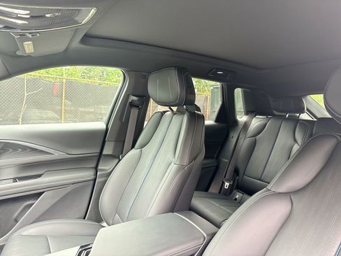 Used 2026 Cadillac Lyriq Luxury RWD image 20
